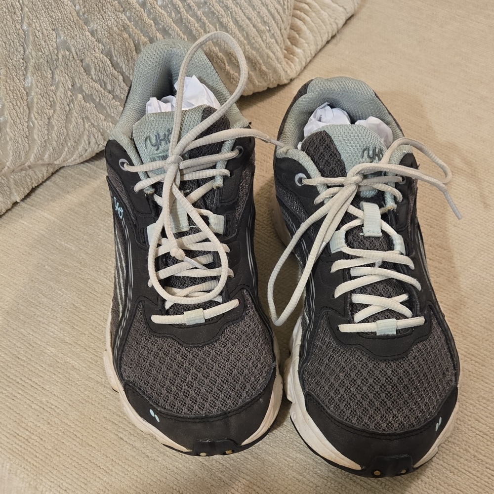 Ryka Women's Black and White Athletic Shoes